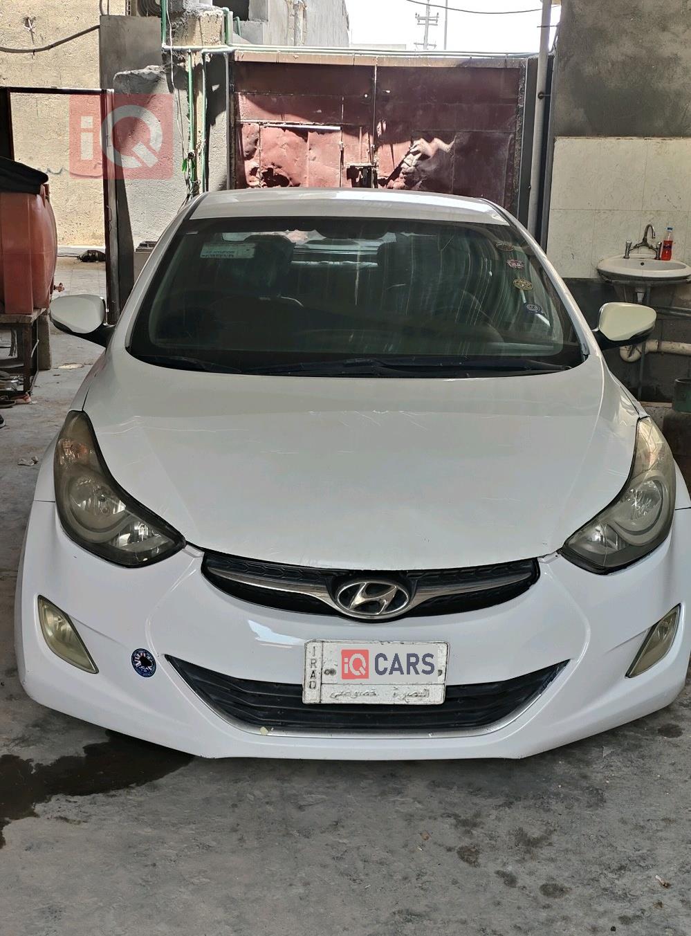 هيونداي النترا